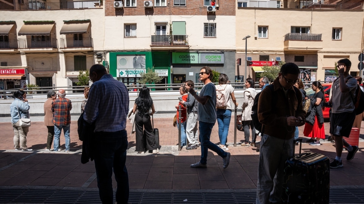 España roza los 50 millones de población impulsada por la inmigración