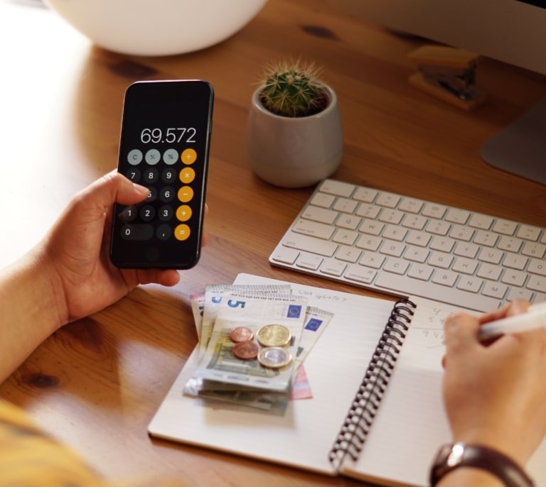 Precio de la luz hoy, 30 de diciembre de 2025: ¿por qué el PVPC sigue presionando?