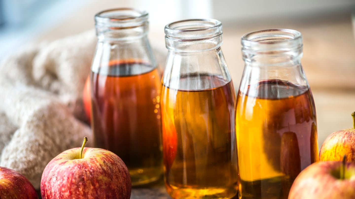 Por qué es bueno tomar una cucharada de vinagre todos los días antes de desayunar