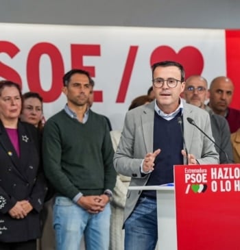 Gallardo dimite como líder del PSOE en Extremadura tras la debacle del [...]
