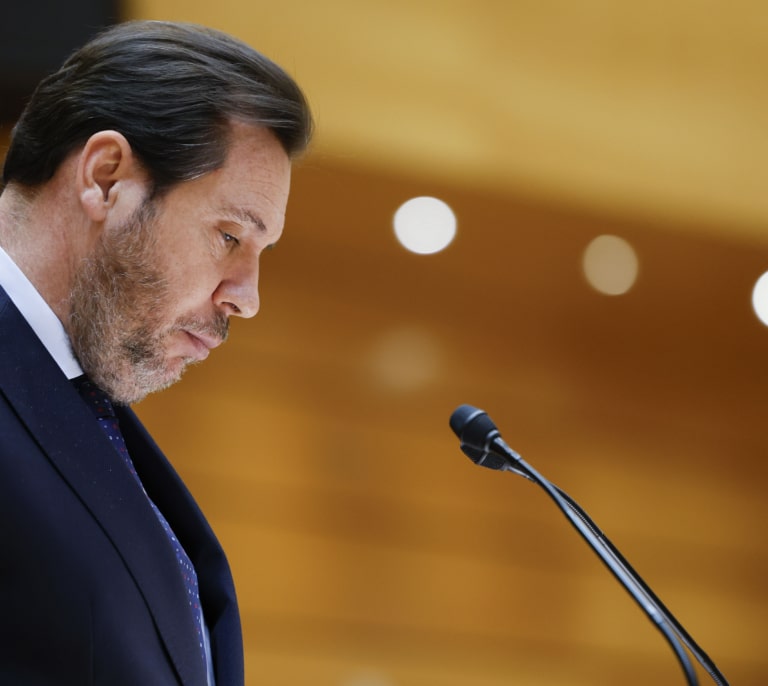 Puente descarta dimitir y promete ir al funeral de Estado: "Miraré a la cara a las víctimas. Yo sí he hecho mi trabajo"