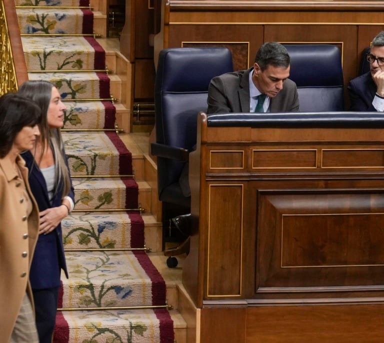 El Gobierno intentará preservar el escudo social en la negociación con Junts: "Es tan importante como las pensiones"