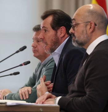El Gobierno se arriesga a dos derrotas en el Congreso en un [...]