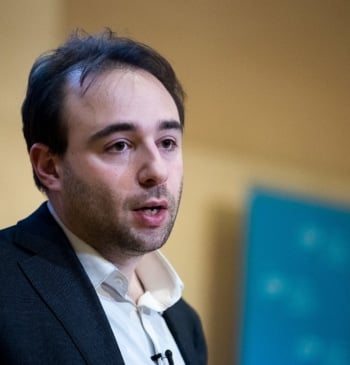 Yascha Mounk: "En un plazo de cinco a diez años, la IA [...]