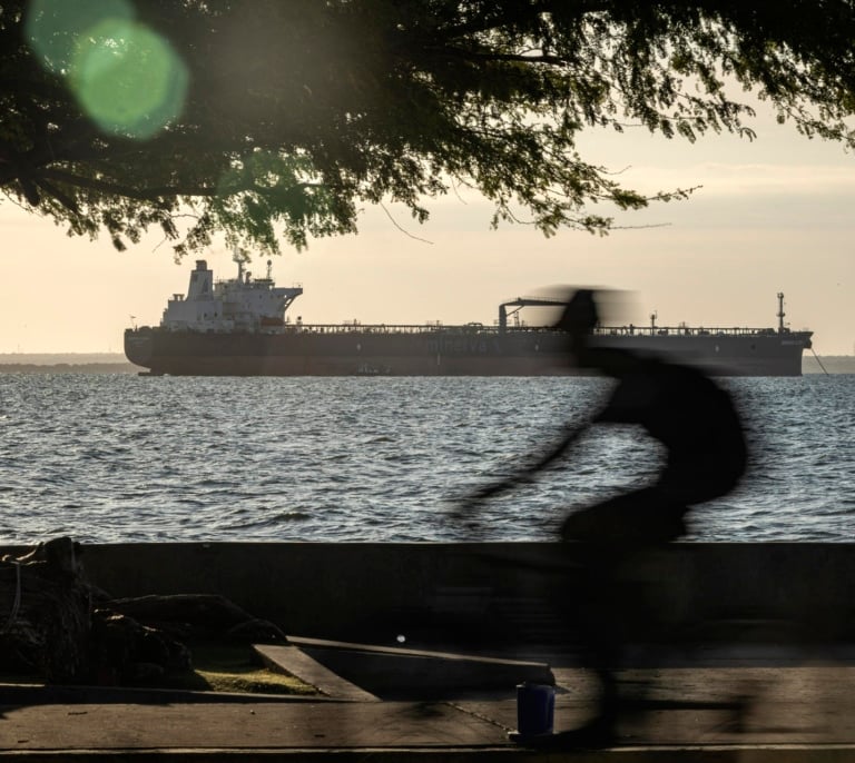 60 buques repletos de petróleo, así saldará Venezuela la deuda de 2.400 millones con Repsol