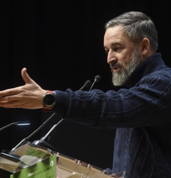 Vox suspende las negociaciones con el PP en Extremadura y complica la [...]