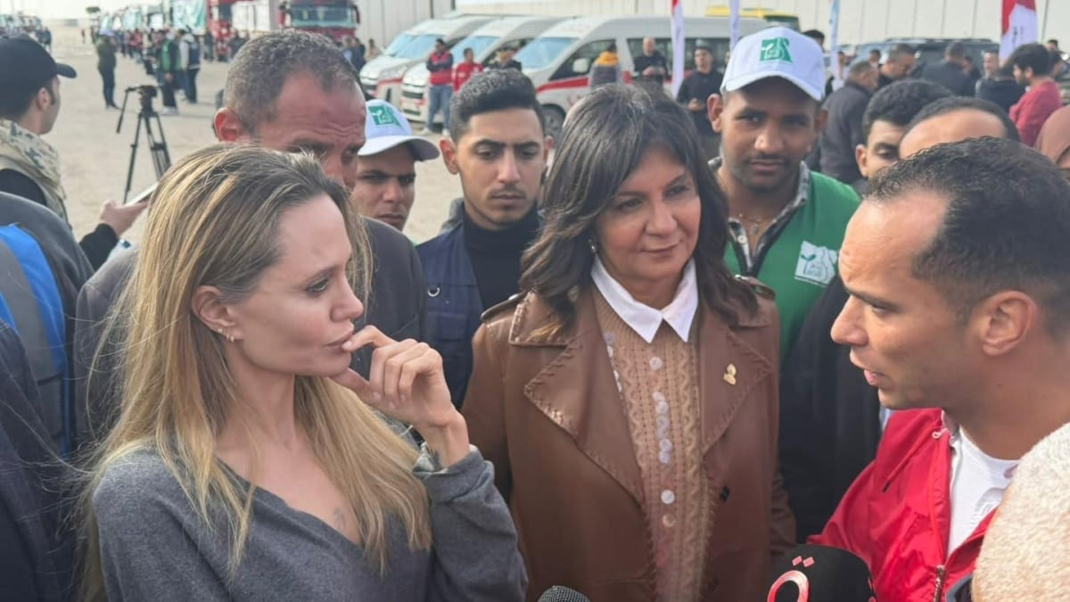Angelina Jolie visita el cruce de Rafah en apoyo a los palestinos de Gaza