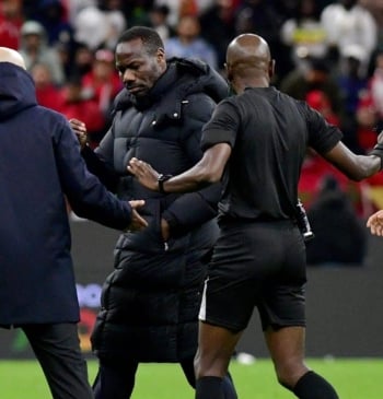 Multa a Marruecos por el "bochornoso" final de la Copa Africana de [...]