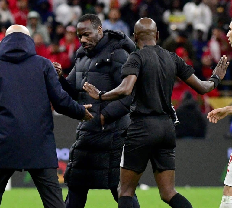 Multa a Marruecos por el "bochornoso" final de la Copa Africana de Naciones en pleno rifirrafe con la Federación española