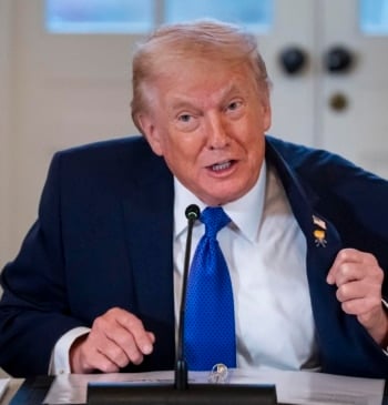 Trump anuncia aranceles del 25% a los países que hagan negocios con [...]