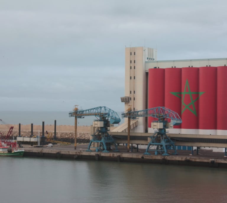 Canarias mira con recelo la amenaza de los puertos de Marruecos