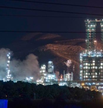 Murcia envía un ES-Alert por un incendio en las instalaciones de Repsol [...]