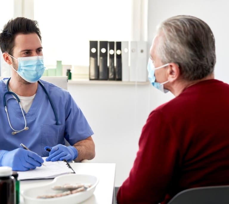 Bajan las listas de espera en cirugía, consultas y pruebas diagnósticas en Madrid