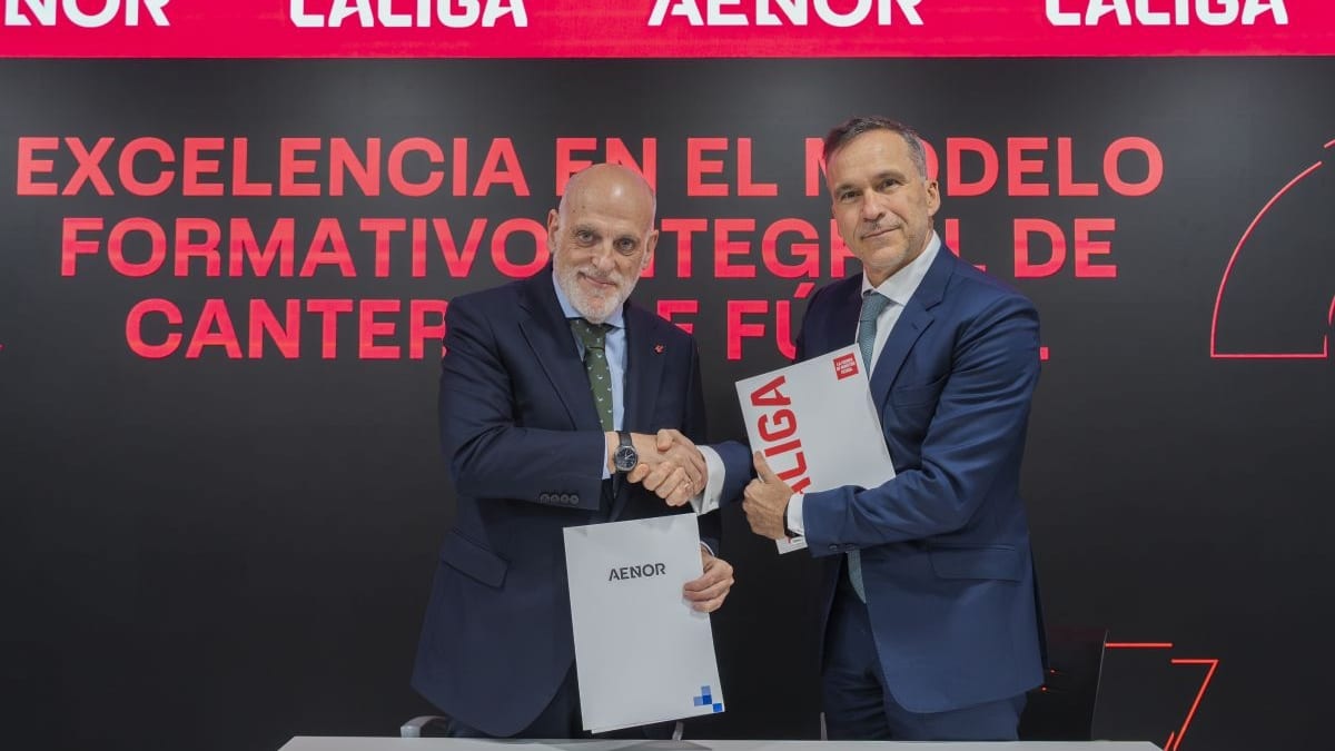 LALIGA y AENOR firman un acuerdo para lanzar una certificación de excelencia en canteras de fútbol
