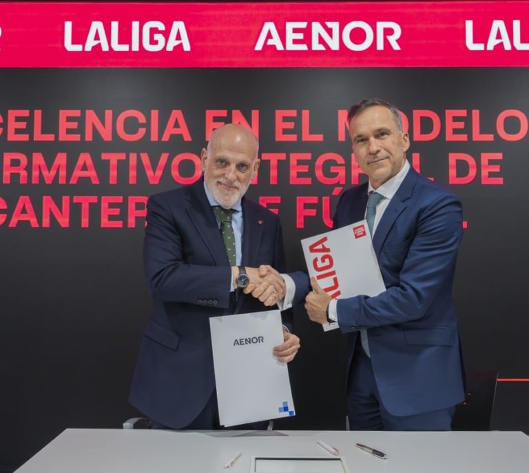 LALIGA y AENOR firman un acuerdo para lanzar una certificación de excelencia en canteras de fútbol