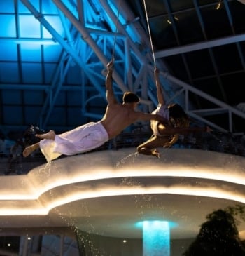 Caldea estrena ‘YCE’, un nuevo espectáculo de acrobacias, pole y un dúo [...]