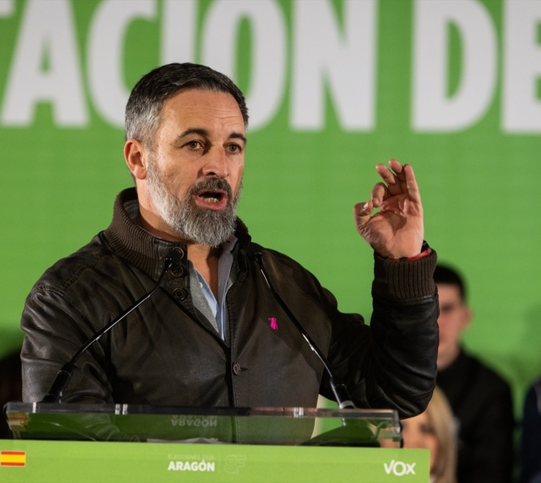 El voto de los extranjeros nacionalizados en Aragón puede decidir hasta 5 escaños el 8-F