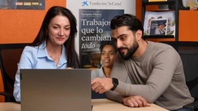 Del rechazo al empleo: más de 39.000 casos de inclusión laboral en un año gracias a la Fundación "la Caixa"