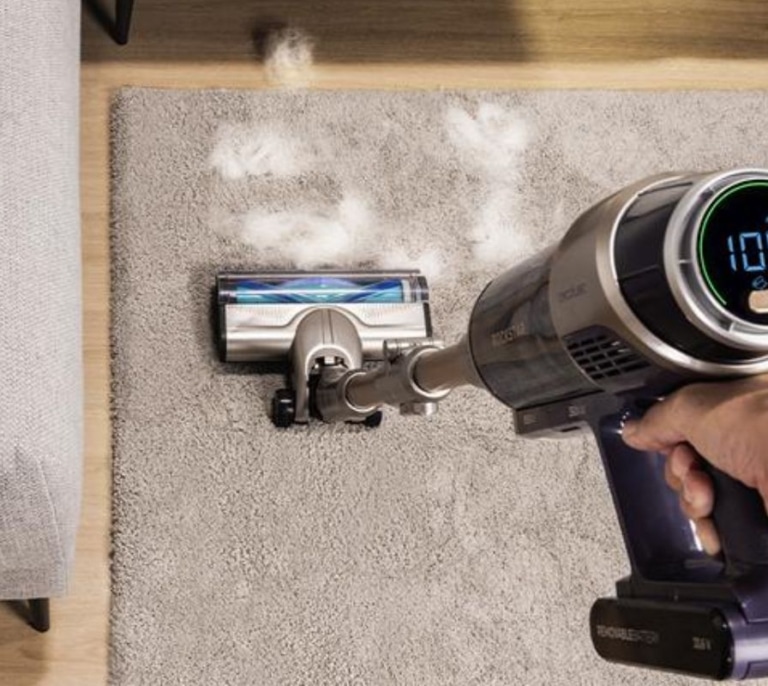 La Inteligencia Artificial llega al hogar: así es la aspiradora sin cable Cecotec que mejor se adapta a ti