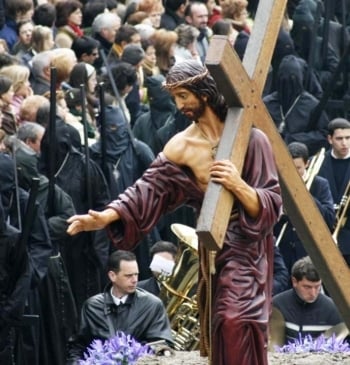 ¿Mujeres llevando el Jesús Nazareno del Viernes Santo de Zamora? Se prorroga [...]