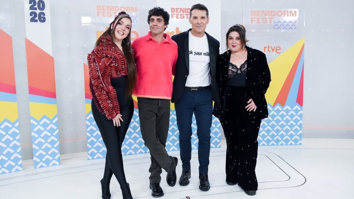 Los presentadores del Benidorm Fest 2026, Inés Hernand, Javier Ambrossi, Jesús Vázquez y Lalachus, durante la rueda de prensa de este jueves.