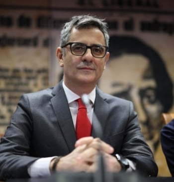 El Gobierno y la Iglesia pactan un acuerdo para la reparación de [...]