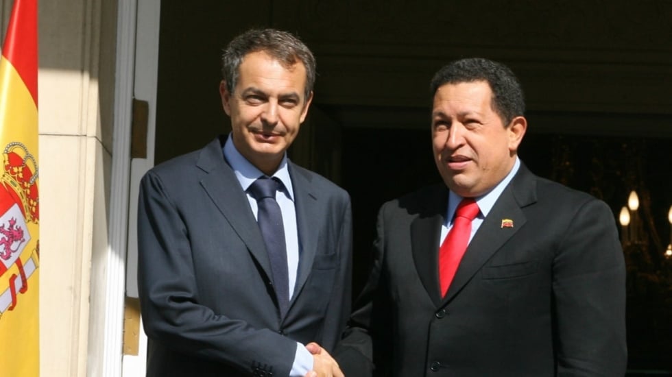 La mano tendida al chavismo: las ventas y donaciones de Zapatero a Venezuela de material antidisturbios