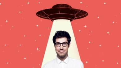 Dan Schreiber, divulgador científico: "Prefiero sentarme en una mesa con quien comparte una teoría extraña que con quien se limita a burlarse de ella"