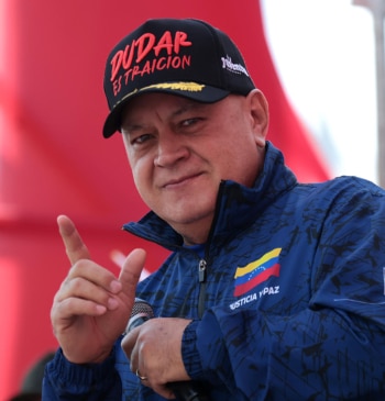 El 'pulpo' Cabello, el hombre más temido de Venezuela, mantiene el pulso [...]