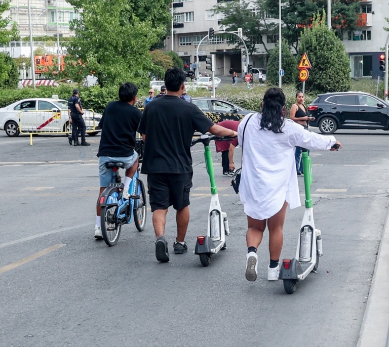 La DGT activa el registro obligatorio de patinetes eléctricos