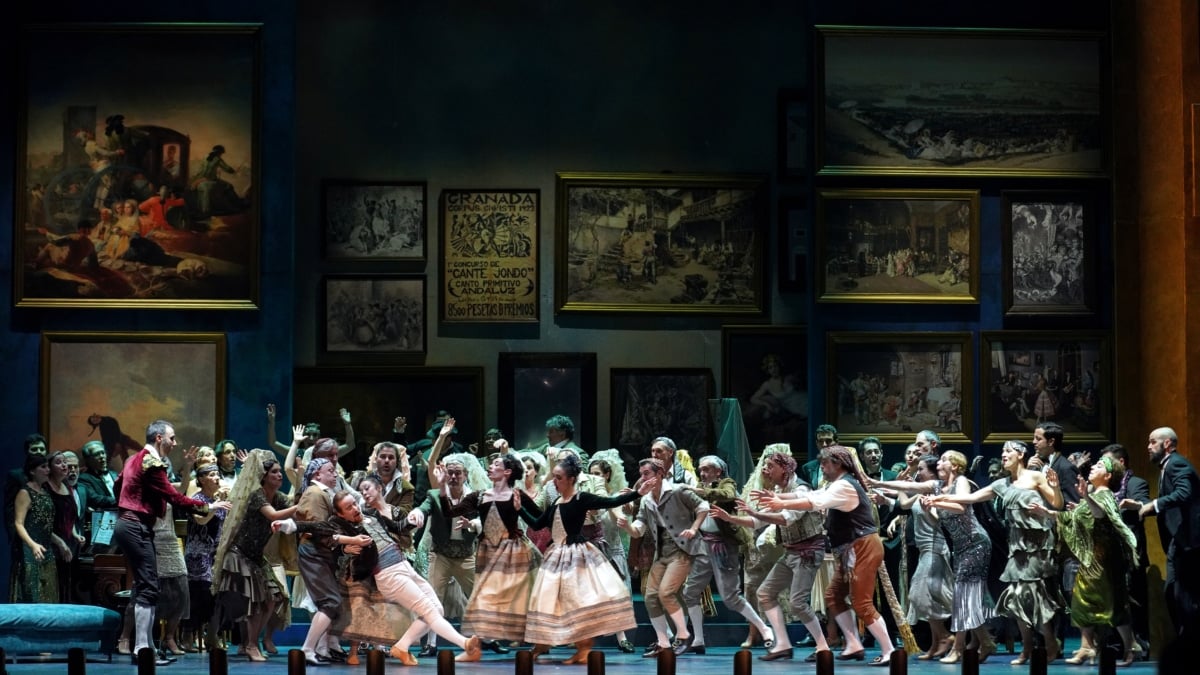 Escena de 'La Edad de Plata', producción de la Ópera de Oviedo y el Teatro Cervantes de Málaga.