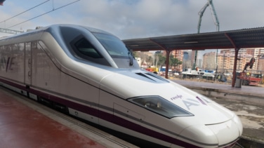 Puente anuncia la compra de 30 trenes de alta velocidad para Renfe por 1.362 millones de euros