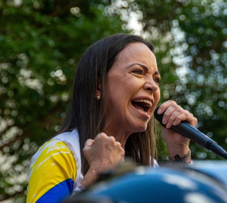 María Corina Machado saluda las manifestaciones contra los ayatolás: "Muy pronto los pueblos de Irán y Venezuela seremos libres"