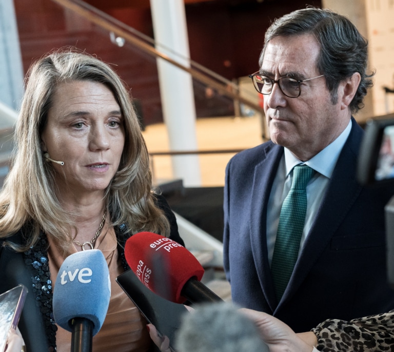 CEOE y Cepyme rechazan los incentivos fiscales propuestos por el Ministerio de Hacienda: "Es puro intervencionismo"