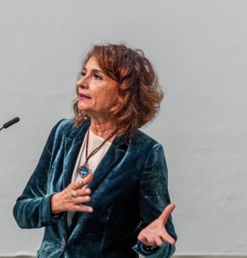 Hacienda ofrece a las comunidades autónomas recaudar el 55% del IRPF y [...]