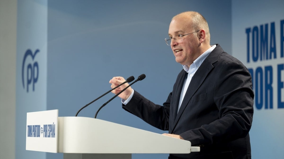 El secretario general del PP, Miguel Tellado, en una rueda de prensa en Génova