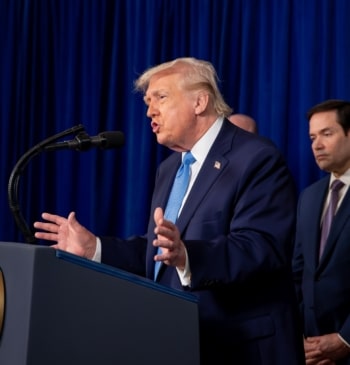 El Congreso de EEUU se divide tras una reunión clasificada sobre los [...]