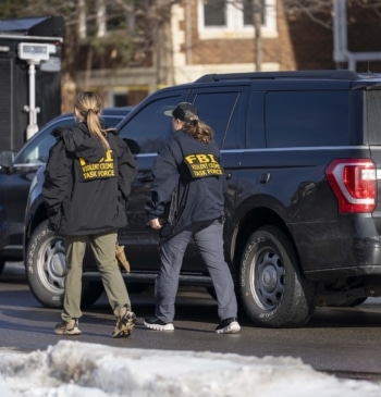 El FBI registra la vivienda de una periodista del Washington Post que [...]