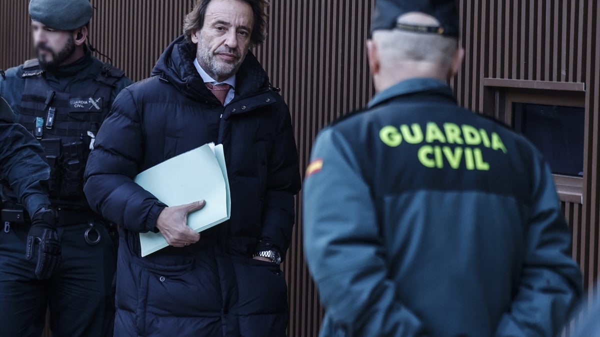 La juez intenta recuperar los mensajes que borró el exjefe de Gabinete de Mazón para aclarar las horas críticas de la DANA