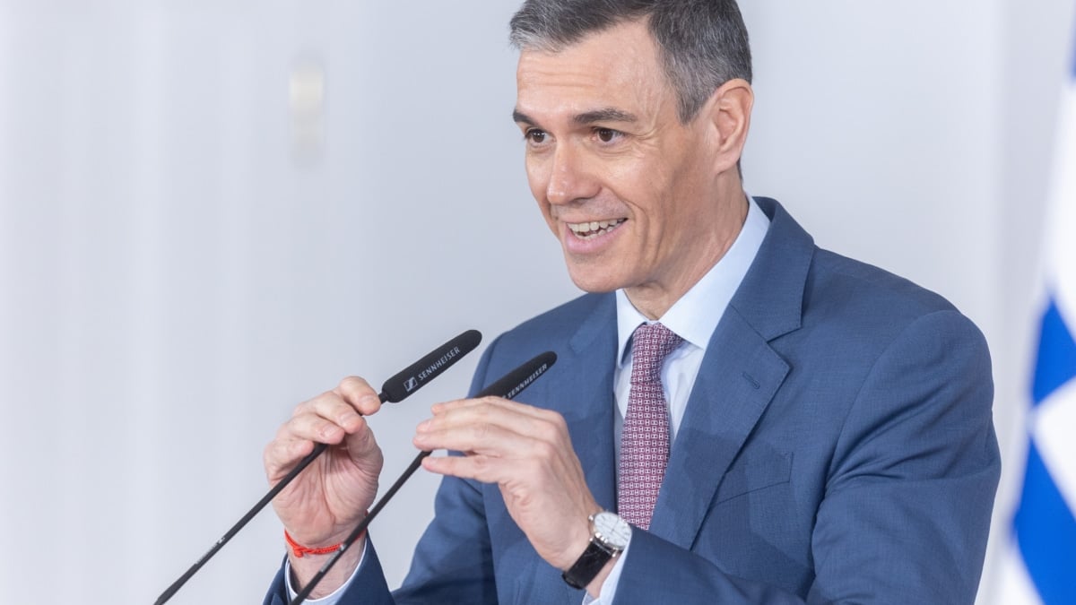 El presidente del Gobierno, Pedro Sánchez, durante una rueda de prensa tras recibir al primer ministro de Grecia, Kyriákos Mitsotákis, en La Moncloa, a 12 de enero de 2026, en Madrid (España). Los dos dirigentes han abordado las relaciones bilaterales y los intereses comunes de cara a la agenda europea así como la situación en Venezuela. Eduardo Parra / Europa Press 12/1/2026
