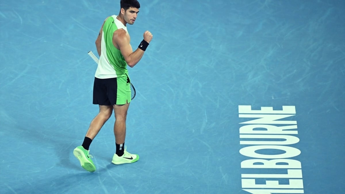 Carlos Alcaraz en su partido frente a Yannick Hanfmann en este AO 2026