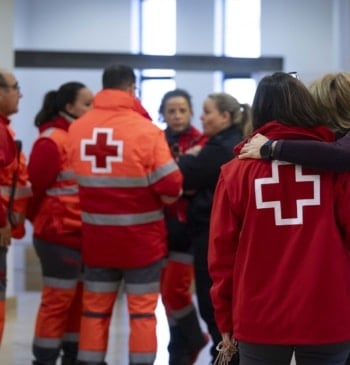Cruz Roja constata el "sufrimiento cada vez mayor" de las familias ante [...]