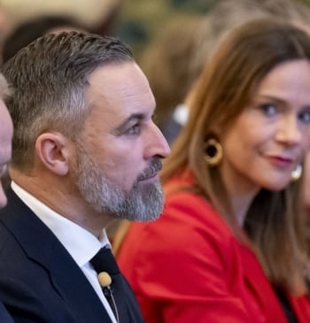 El pulso electoral que se abre en Aragón bloquea el acuerdo extremeño [...]