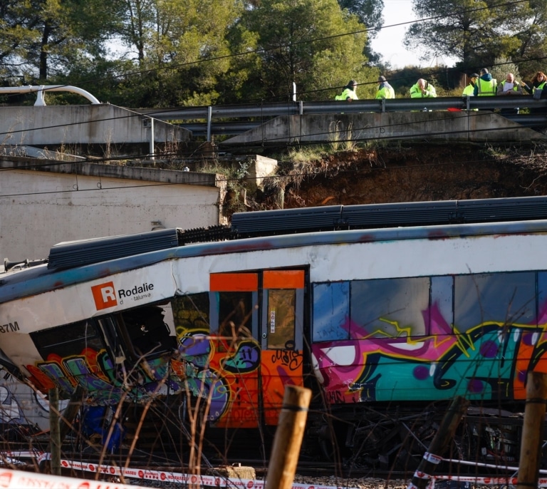 El tren accidentado en Gelida solo tuvo cinco segundos para frenar antes del impacto contra el muro caído