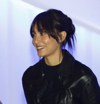 La cantante Aitana ya tiene un avión con su nombre