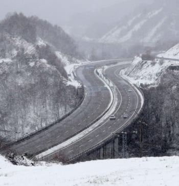 Temporal de nieve: los transportistas piden el "cese inmediato" de Pere Navarro [...]