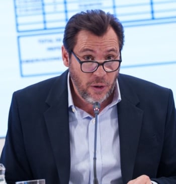 Puente contesta a Tellado y asegura que el tramo roto de la [...]