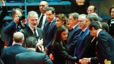 Un funeral con tatami y un ministro con tragedia