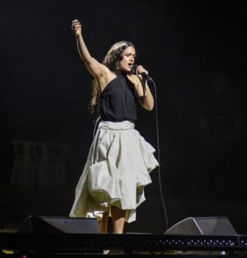 Rosalía se suma por sorpresa al concierto Manifest x Palestina en Barcelona