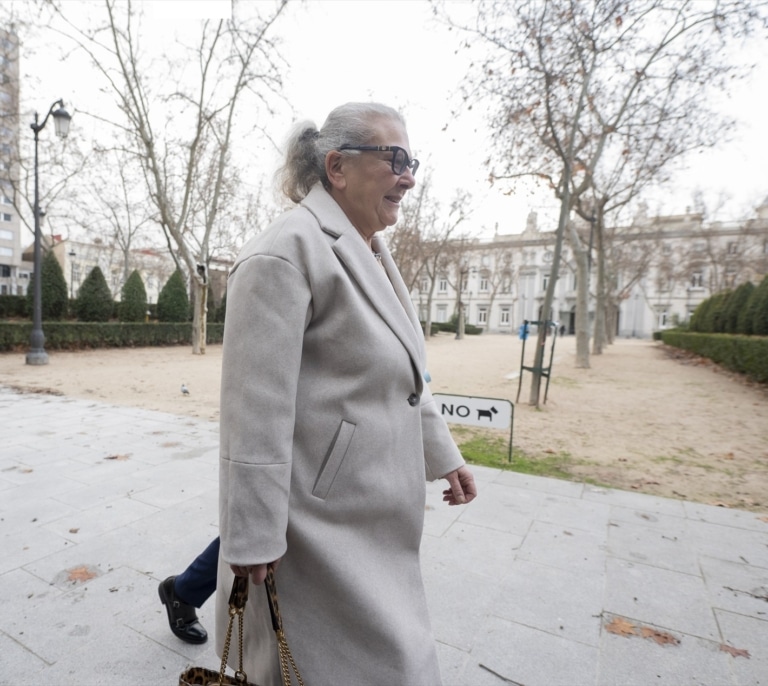 El chófer de Carmen Pano confirma que llevó a la empresaria a entregar 45.000 euros a Ferraz